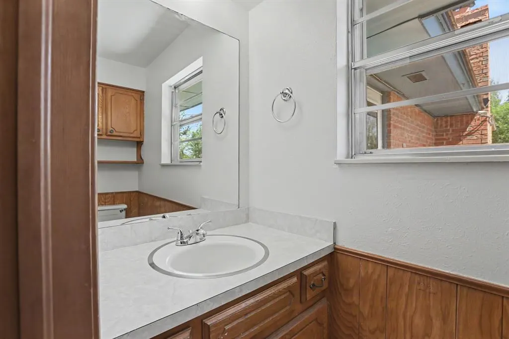 Photo 19 — 122 N Montebella Terrace, Mustang, OK 73064