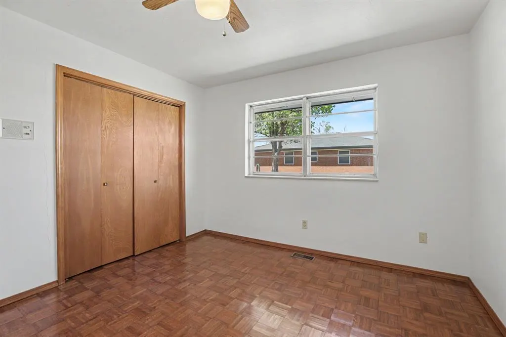 Photo 33 — 122 N Montebella Terrace, Mustang, OK 73064