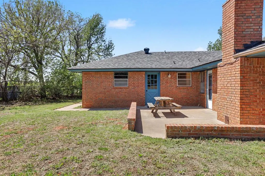 Photo 38 — 122 N Montebella Terrace, Mustang, OK 73064