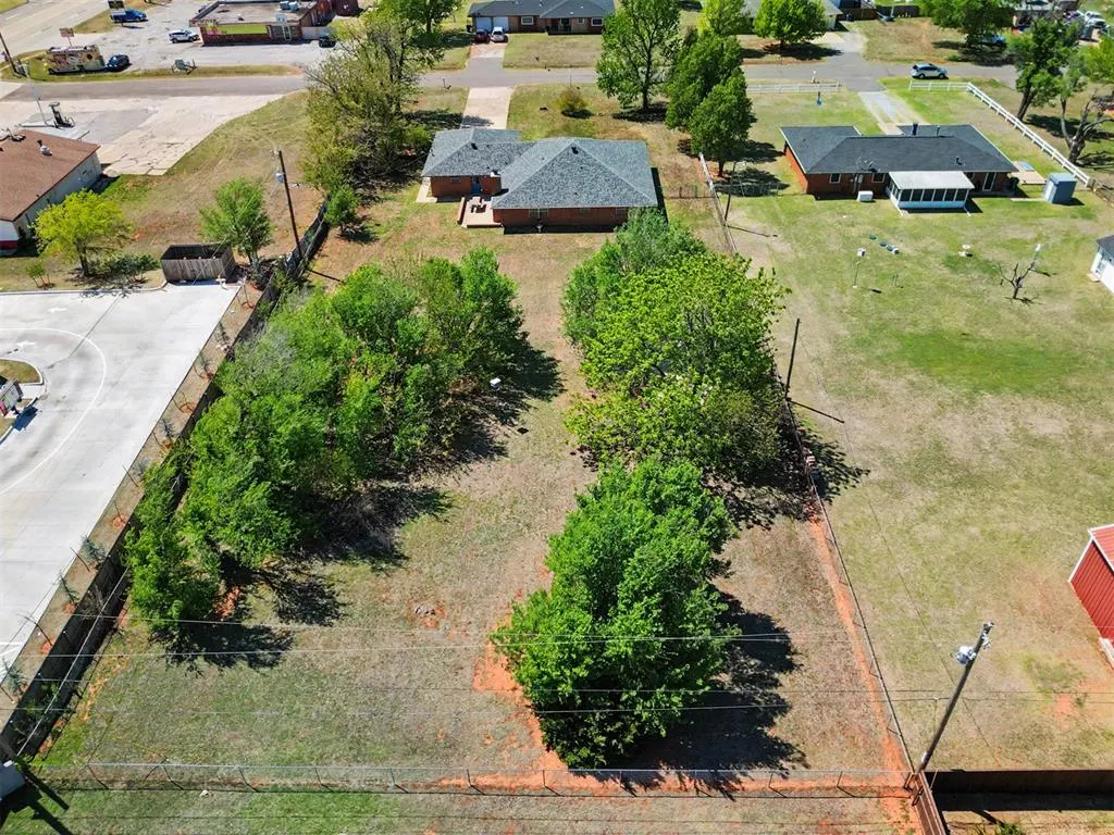 Photo 42 — 122 N Montebella Terrace, Mustang, OK 73064