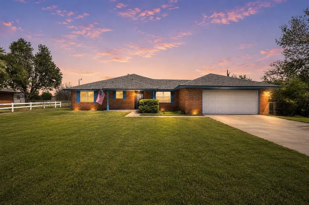 Photo 8 — 122 N Montebella Terrace, Mustang, OK 73064