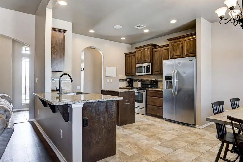 Photo 11 — 5772 Hillside Drive, Guthrie, OK 73044