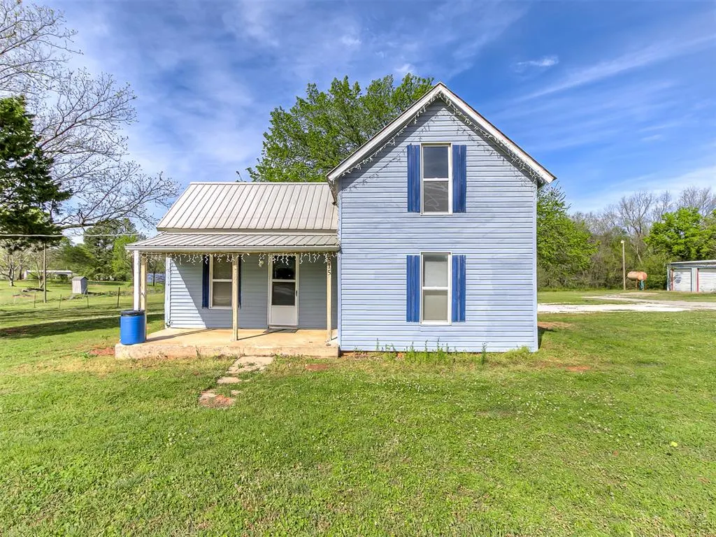 Photo 6 — 521 S Mahoney Street, Sparks, OK 74869