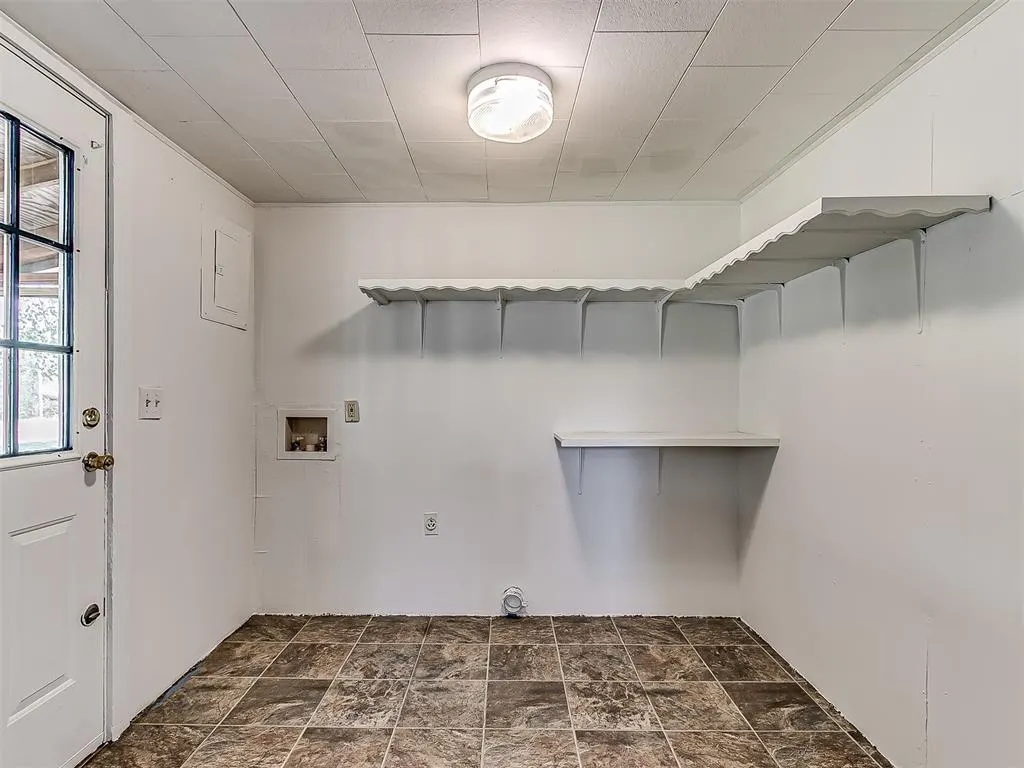 Photo 26 — 521 S Mahoney Street, Sparks, OK 74869