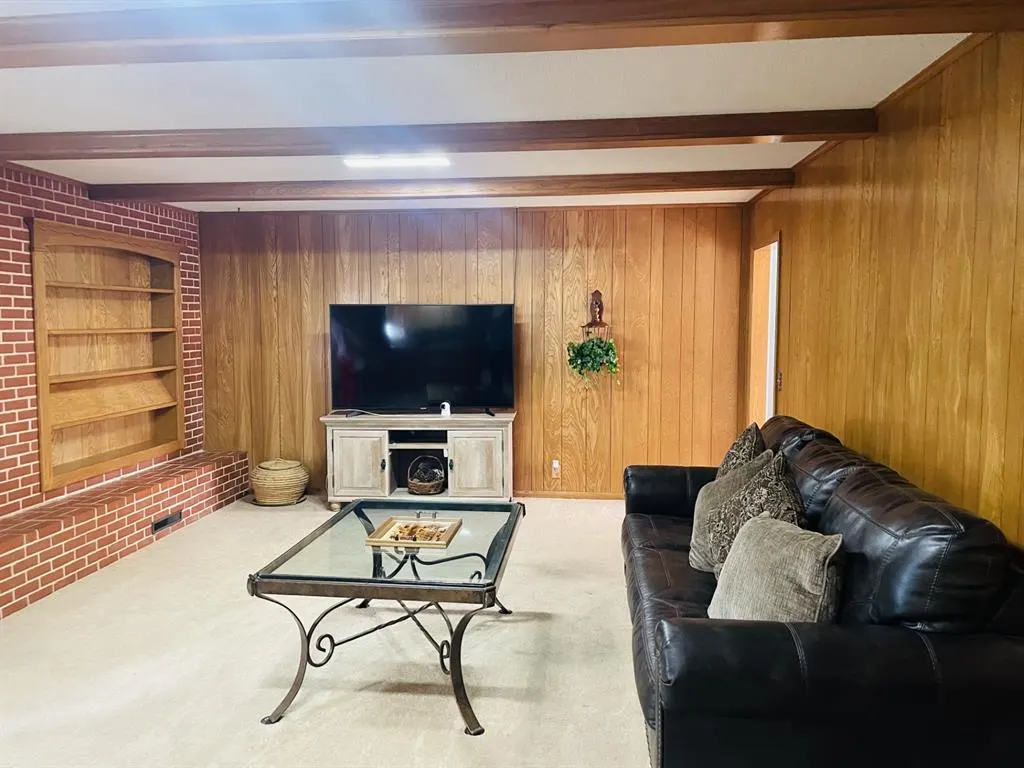 Photo 8 — 1000 N Byers Avenue, Mangum, OK 73554
