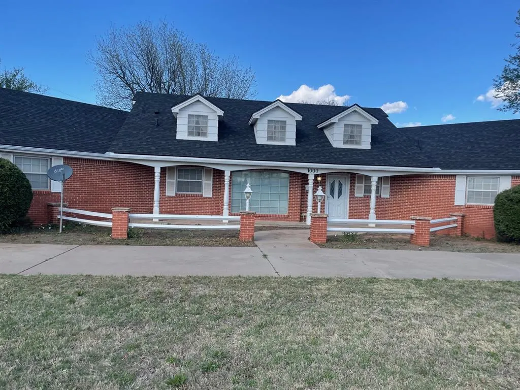 Photo 38 — 1000 N Byers Avenue, Mangum, OK 73554