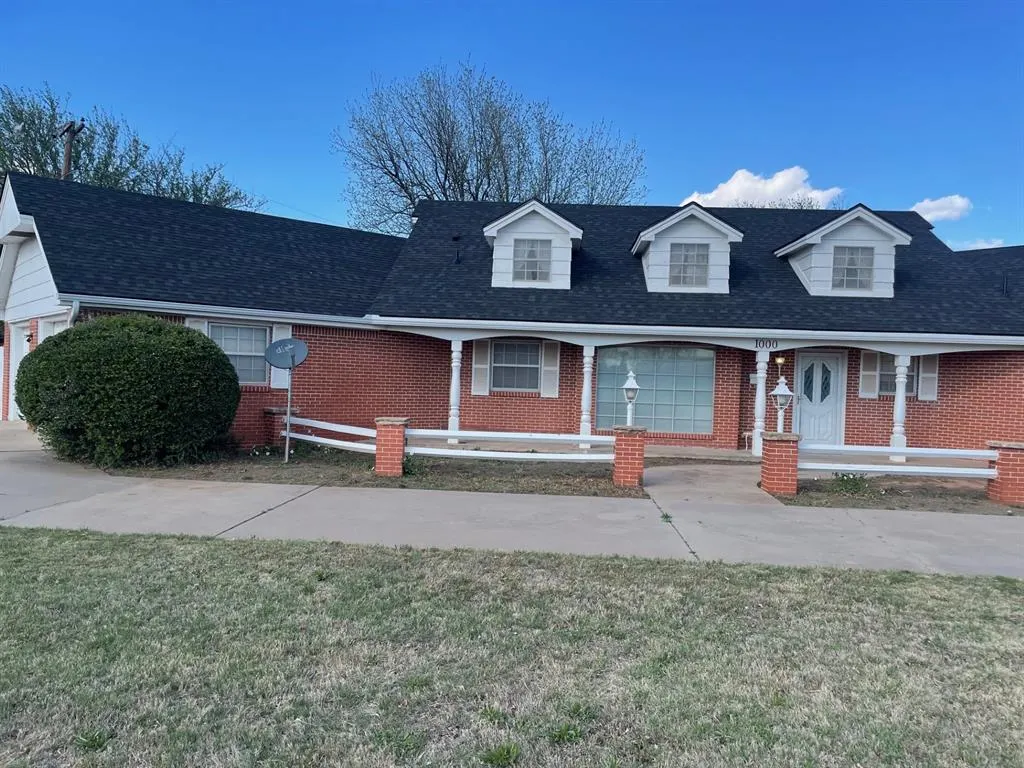 Photo 39 — 1000 N Byers Avenue, Mangum, OK 73554