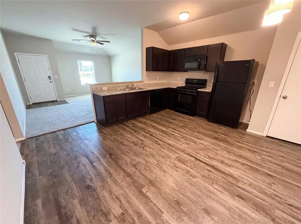 Photo 13 — 2308 Dillards Drive, Chickasha, OK 73018