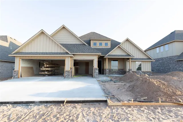 Photo 2 — 11009 NW 90th Street, Yukon, OK 73099