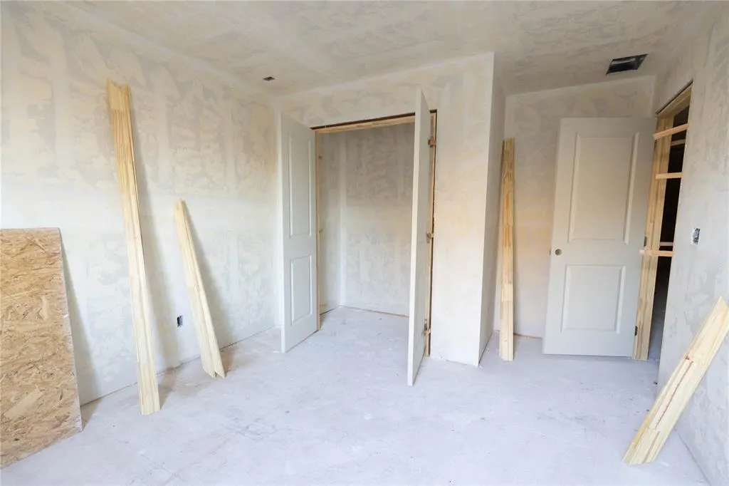 Photo 18 — 11009 NW 90th Street, Yukon, OK 73099