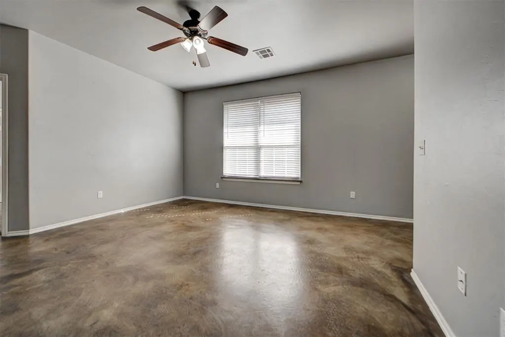 Photo 15 — 1852 Cypress Lane, El Reno, OK 73036