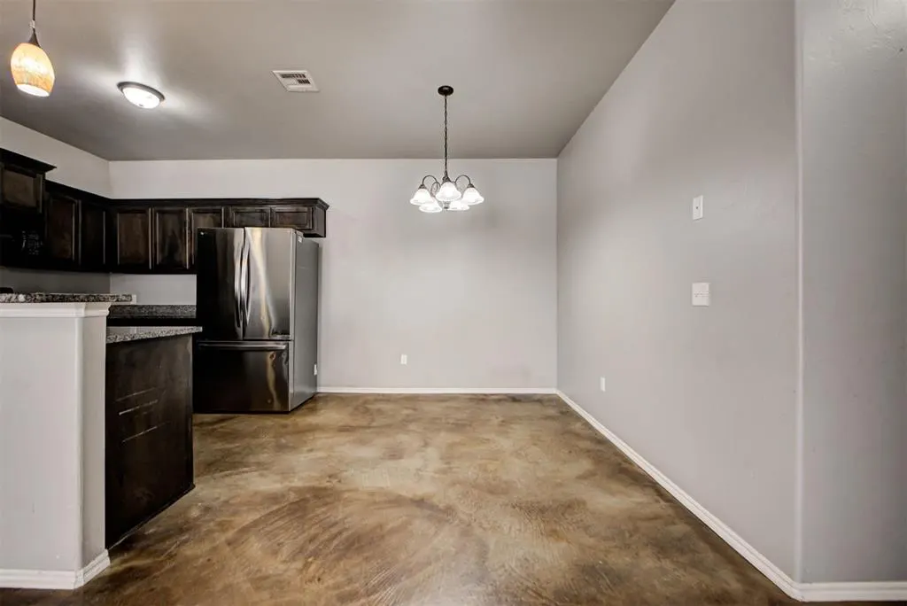 Photo 7 — 1852 Cypress Lane, El Reno, OK 73036