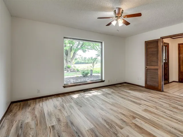Photo 6 — 21851 N Huffines Road, Edmond, OK 73012