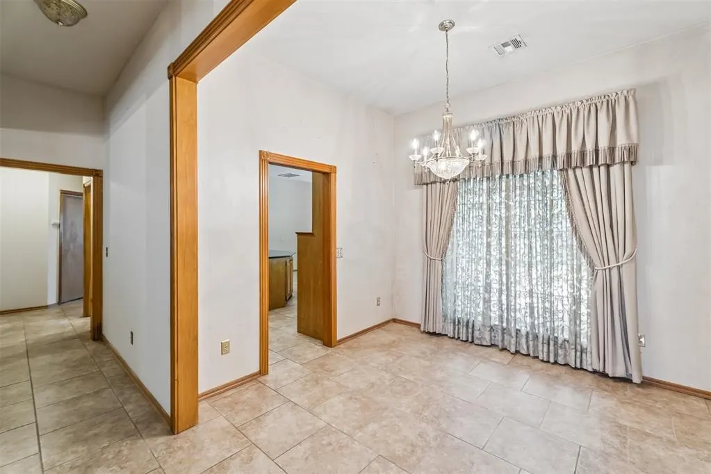 Photo 23 — 1801 Whispering Trail, Midwest City, OK 73130