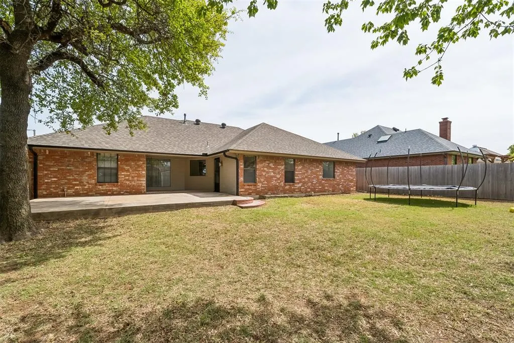 Photo 38 — 1801 Whispering Trail, Midwest City, OK 73130