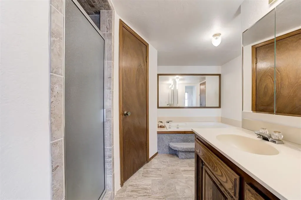 Photo 26 — 8416 Breezewood Drive, Oklahoma City, OK 73135