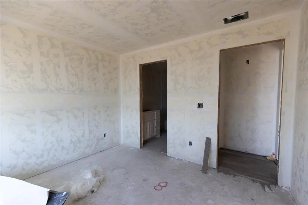 Photo 12 — 11005 NW 90th Street, Yukon, OK 73099