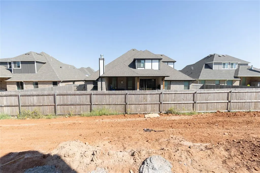 Photo 33 — 11005 NW 90th Street, Yukon, OK 73099