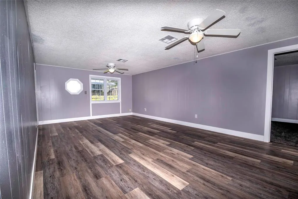 Photo 5 — 120 S Iowa Avenue, Chandler, OK 74834