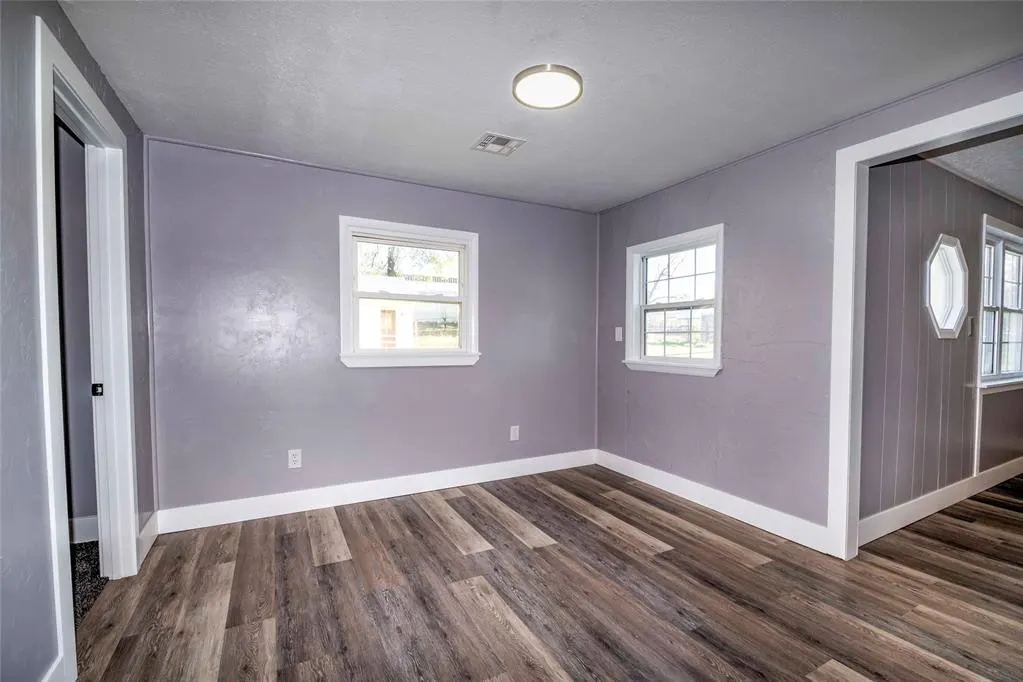 Photo 10 — 120 S Iowa Avenue, Chandler, OK 74834