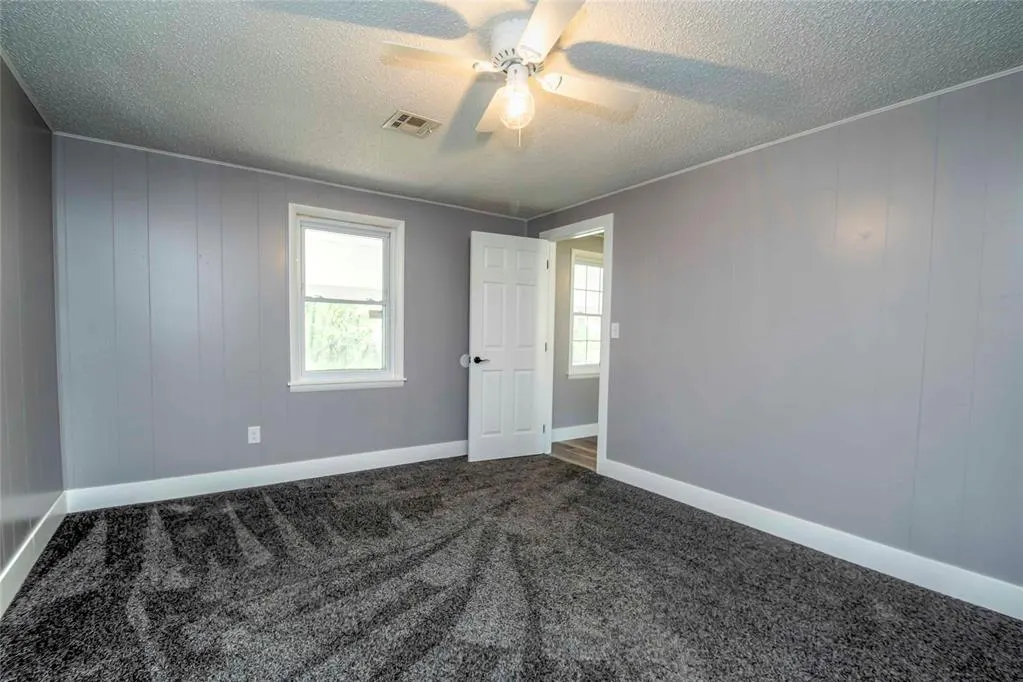 Photo 13 — 120 S Iowa Avenue, Chandler, OK 74834