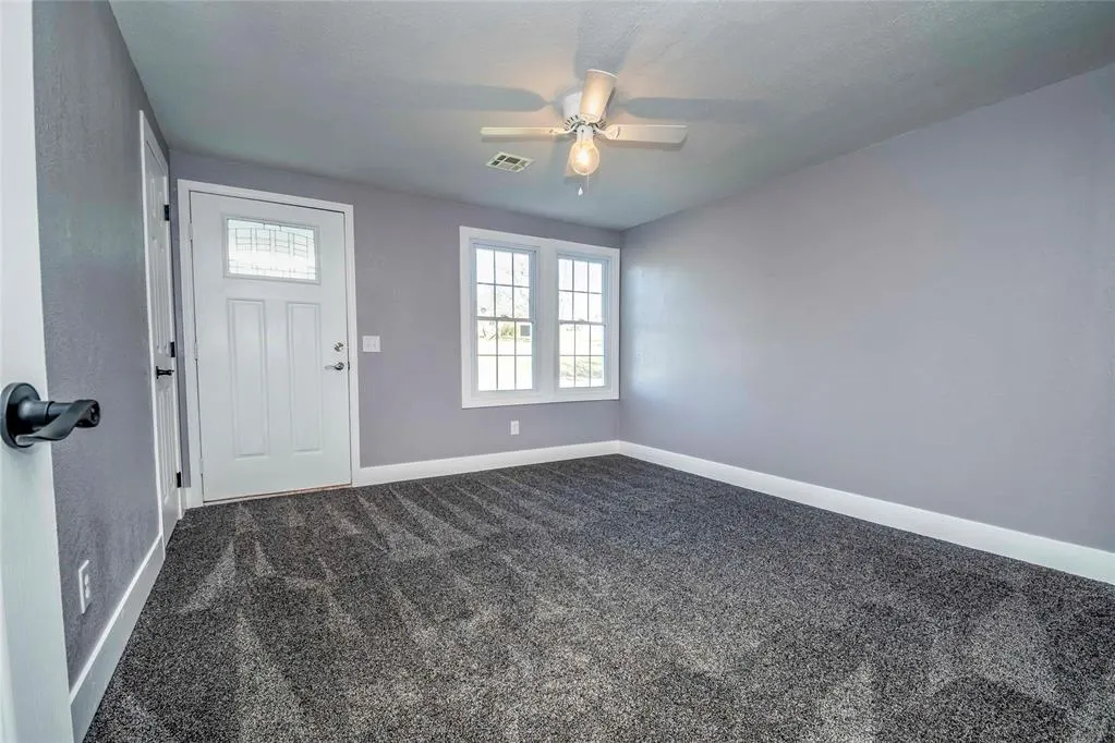 Photo 16 — 120 S Iowa Avenue, Chandler, OK 74834