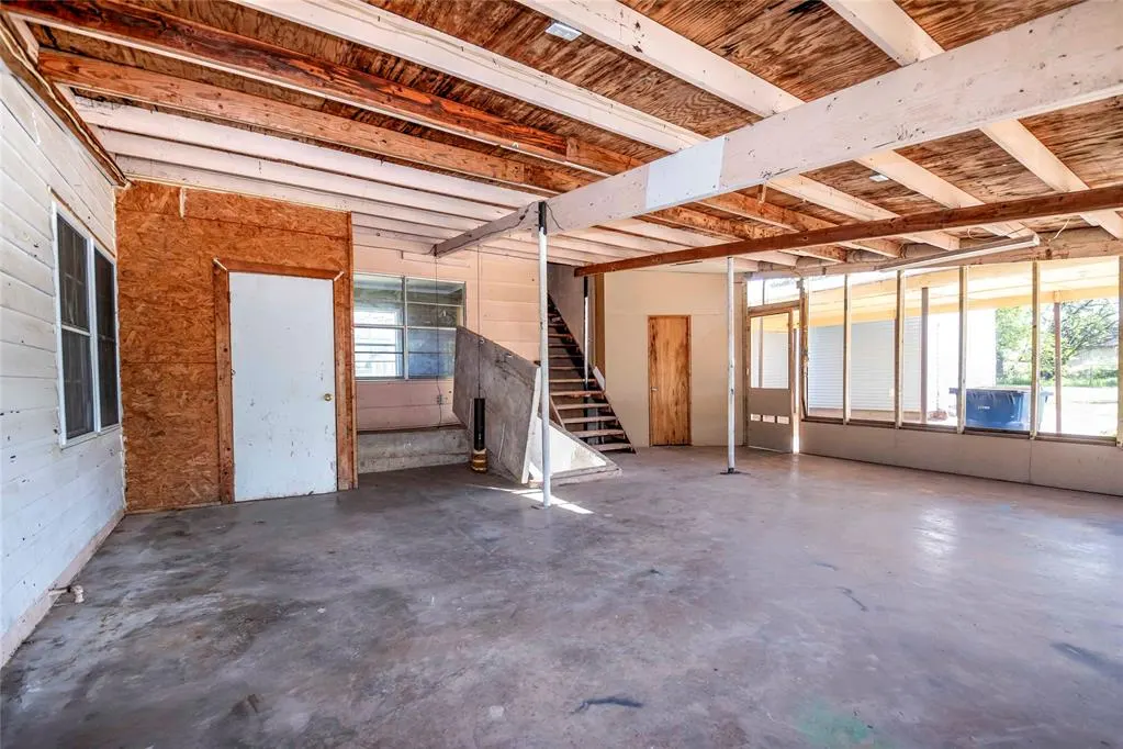 Photo 25 — 120 S Iowa Avenue, Chandler, OK 74834