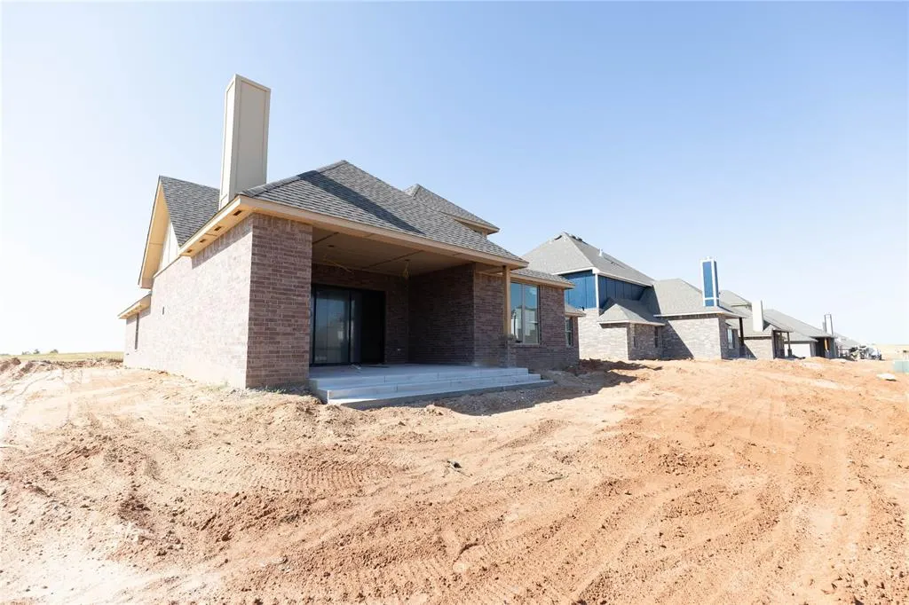 Photo 23 — 11001 NW 90th Street, Yukon, OK 73099