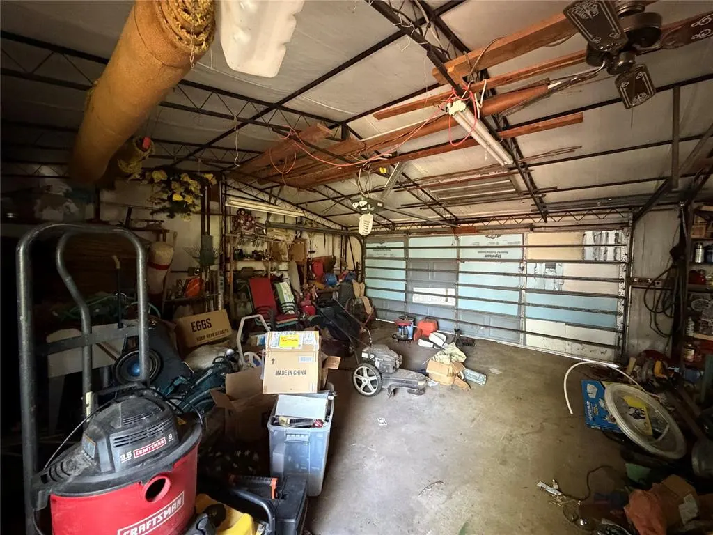 Photo 18 — 20586 E 1476 Road, Lone Wolf, OK 73655