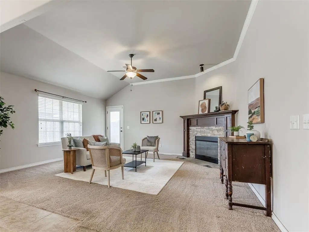 Photo 5 — 12709 Quaker Drive, Oklahoma City, OK 73120
