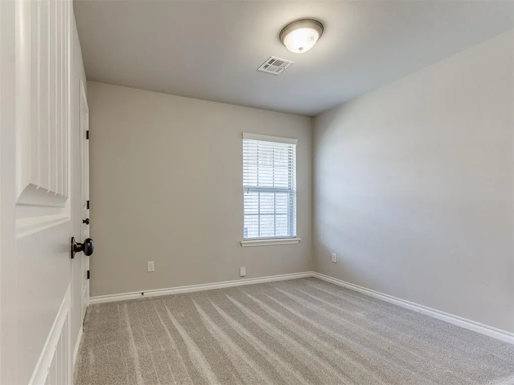 Photo 12 — 12709 Quaker Drive, Oklahoma City, OK 73120