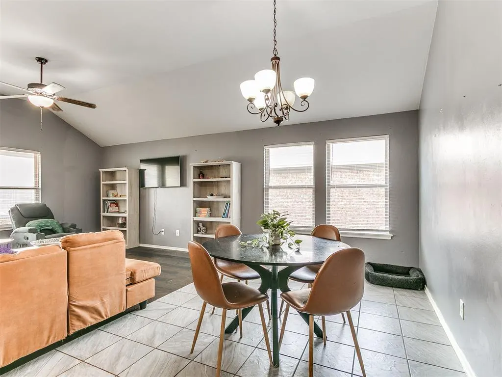 Photo 6 — 9524 SW 29th Terrace, Oklahoma City, OK 73128