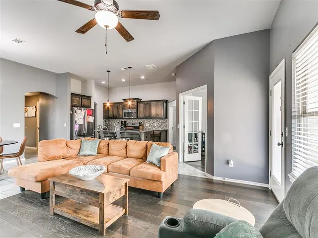Photo 8 — 9524 SW 29th Terrace, Oklahoma City, OK 73128