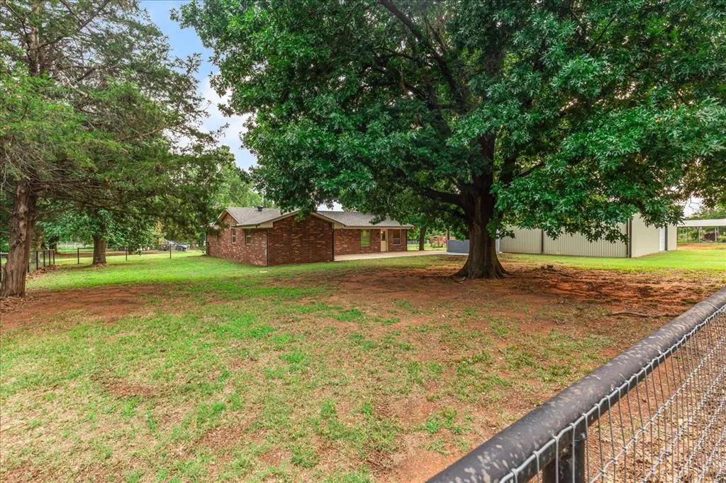 Photo 33 — 12009 Hope Road, Mustang, OK 73064