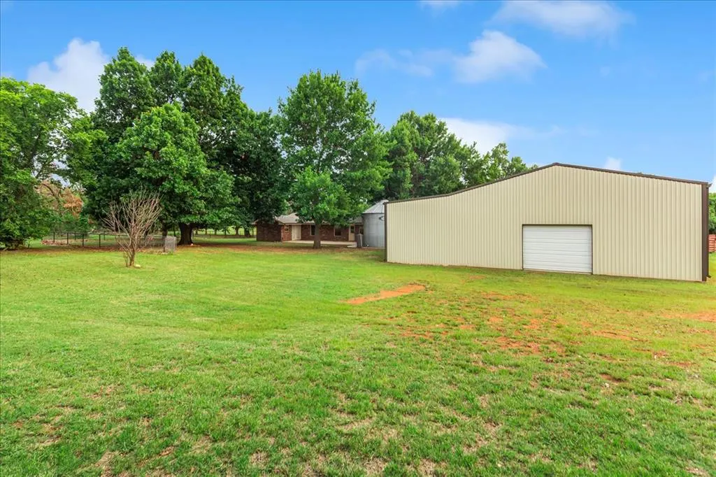 Photo 37 — 12009 Hope Road, Mustang, OK 73064