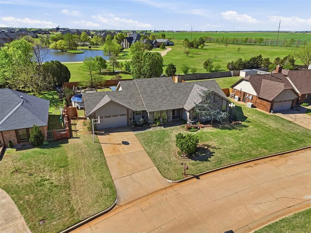 Photo 8 — 1201 Francis Lane, Kingfisher, OK 73750