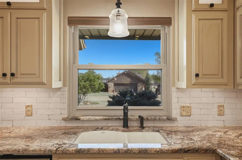 Photo 23 — 1201 Francis Lane, Kingfisher, OK 73750