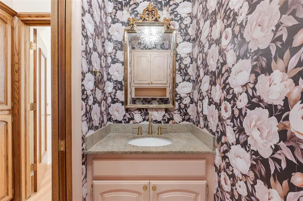Photo 19 — 2300 Foxwood Circle, Edmond, OK 73034