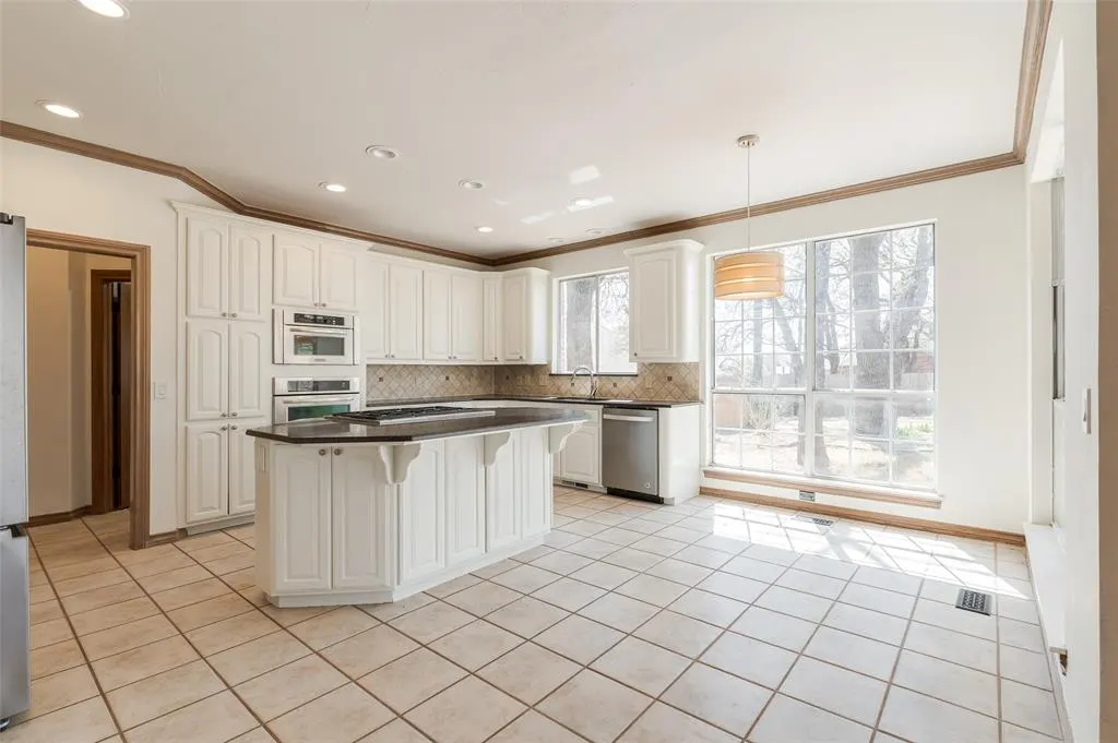 Photo 30 — 2300 Foxwood Circle, Edmond, OK 73034