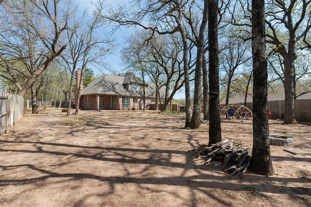 Photo 49 — 2300 Foxwood Circle, Edmond, OK 73034