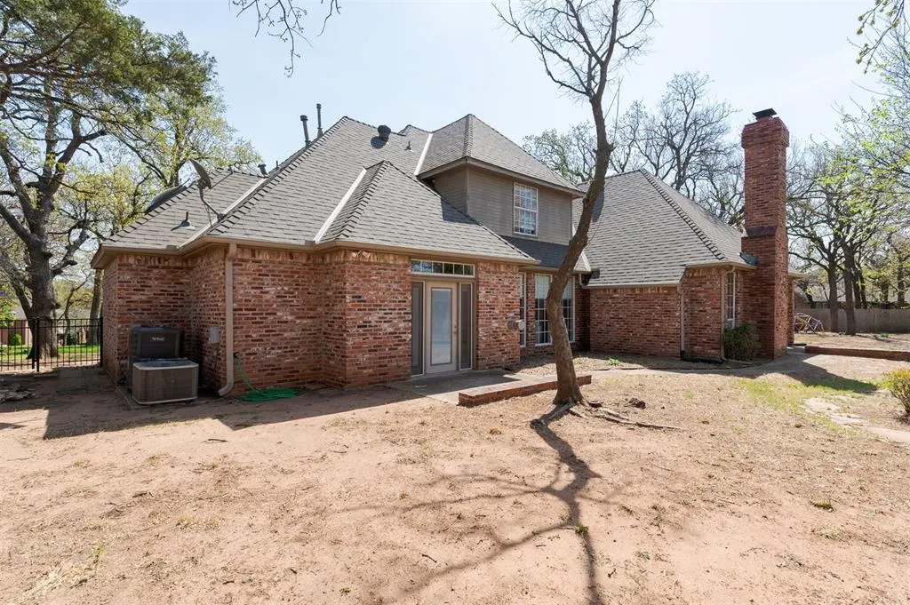 Photo 50 — 2300 Foxwood Circle, Edmond, OK 73034