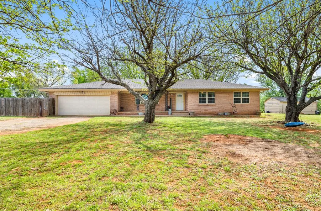 Front exterior — 540 E Gracemont Street, Gracemont, OK 73042