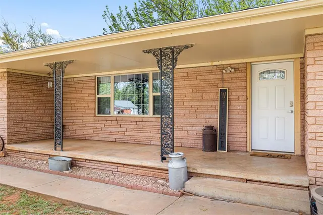 Photo 5 — 540 E Gracemont Street, Gracemont, OK 73042