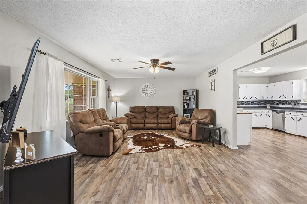 Photo 8 — 540 E Gracemont Street, Gracemont, OK 73042