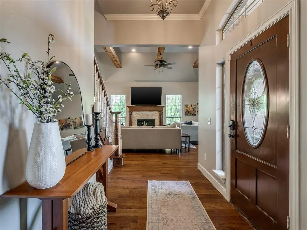 Photo 3 — 4633 Olde Village Circle, Edmond, OK 73013