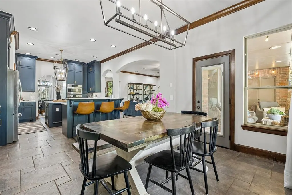 Photo 14 — 2216 Crestwood Drive, Edmond, OK 73049