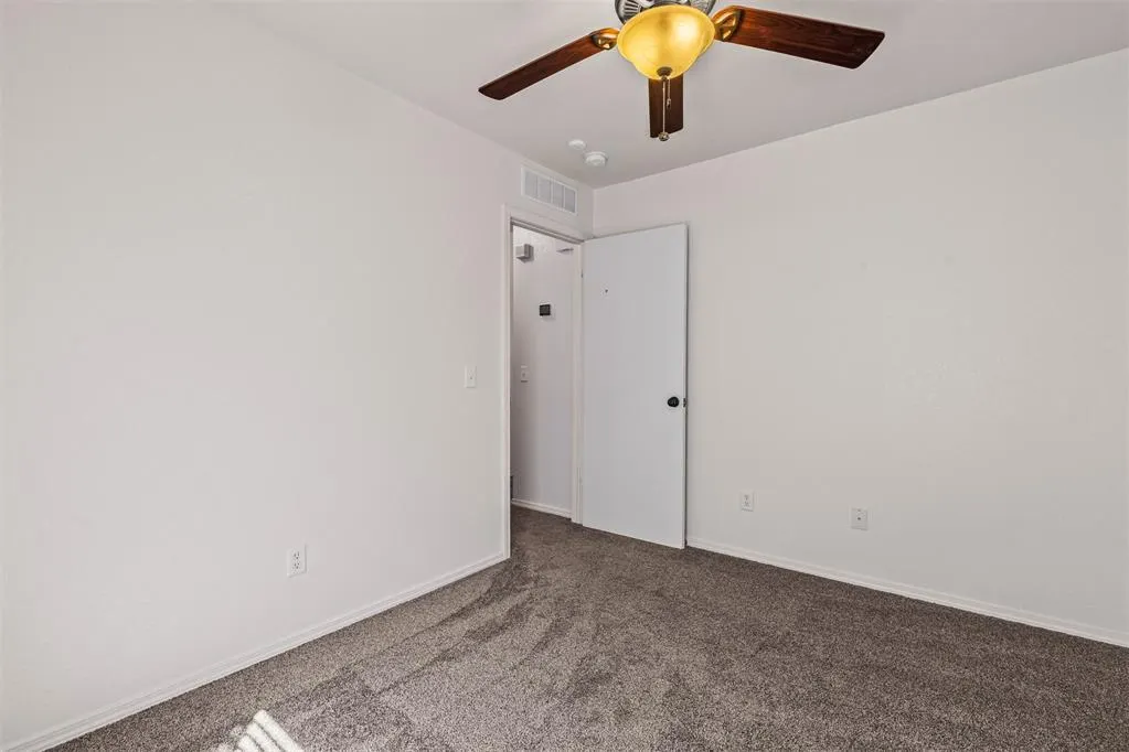 Photo 20 — 9101 Checkerbloom Drive, Oklahoma City, OK 73165