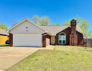 Sold home at 308 N Lockeport Drive