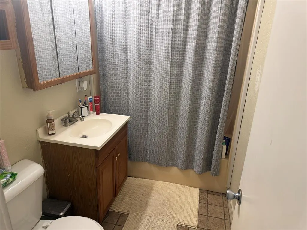 Photo 7 — 4 E Pulaski Street, Shawnee, OK 74804