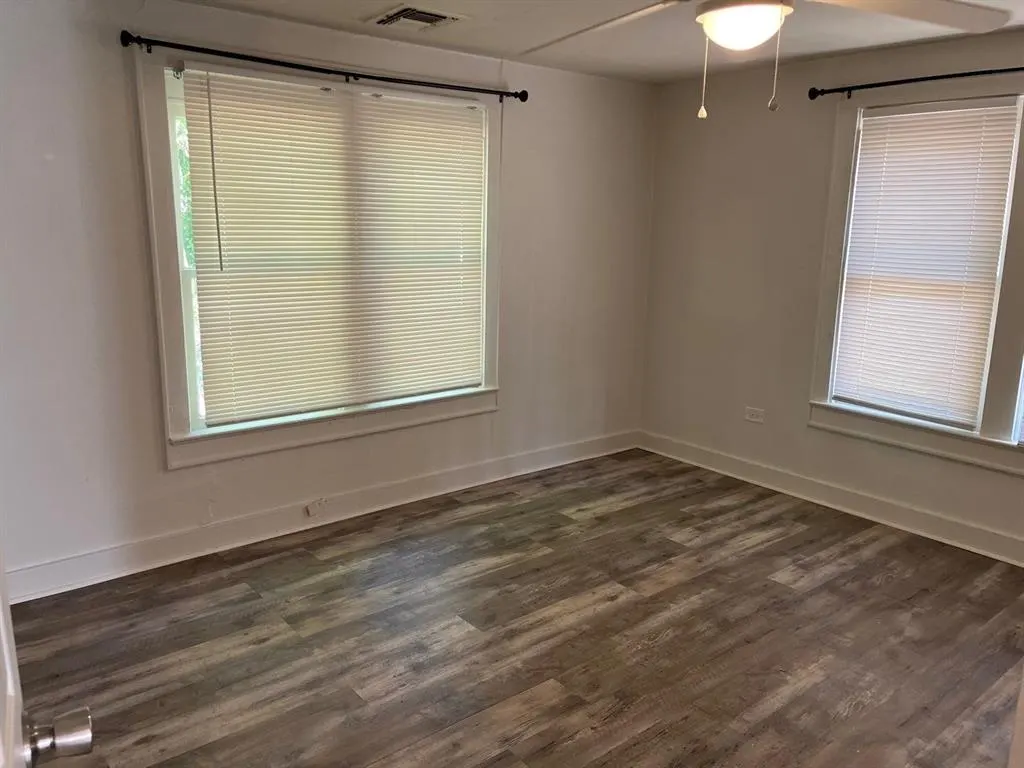Photo 6 — 2912 N Independence Avenue, Oklahoma City, OK 73107